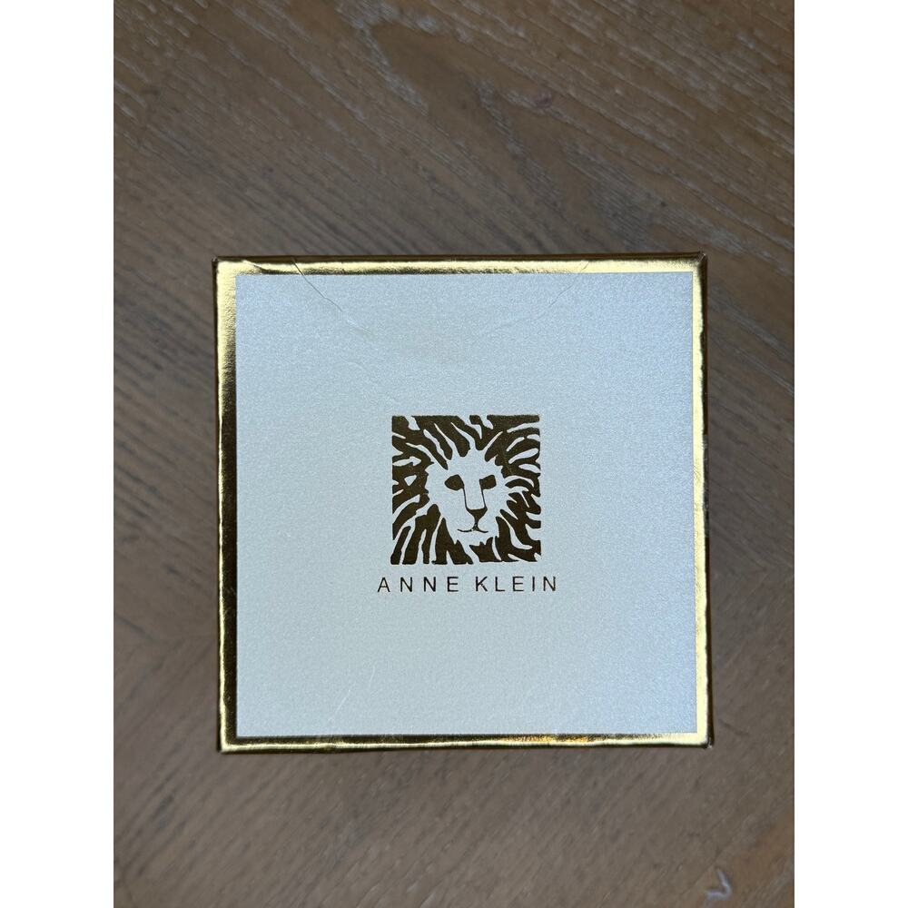 Anne Klein Gold-Tone Multi Crystal Bird on Branch Pin | NWT - Picture 4 of 4